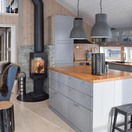 Nice In With House A Mountain View * Etnedal